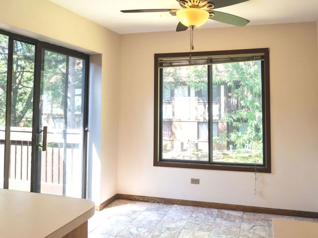 3410 Donovan Drive 4, Crete, IL 60417