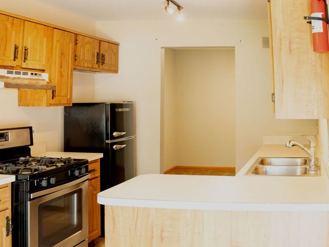 3410 Donovan Drive 4, Crete, IL 60417