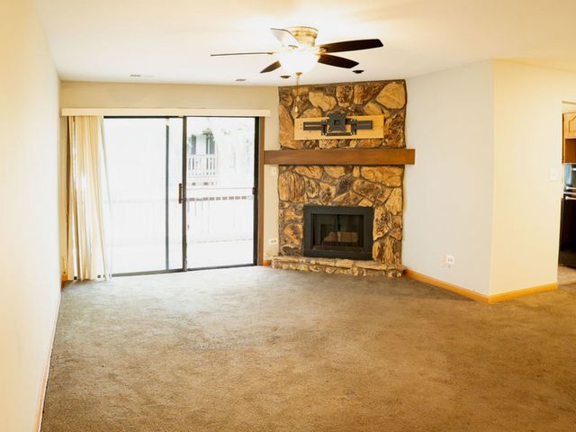 3410 Donovan Drive 4, Crete, IL 60417