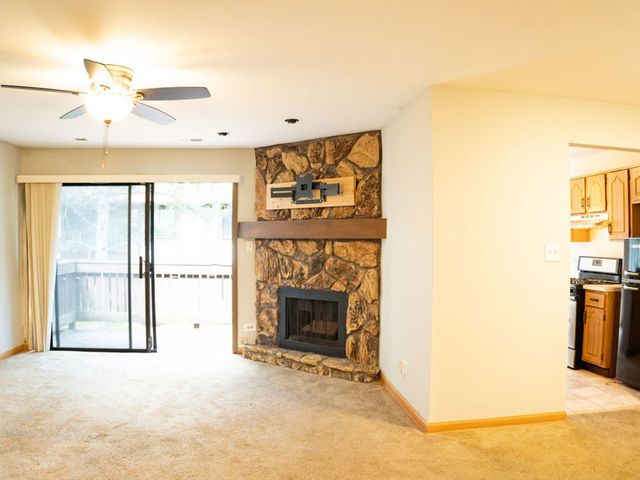 3410 Donovan Drive 4, Crete, IL 60417