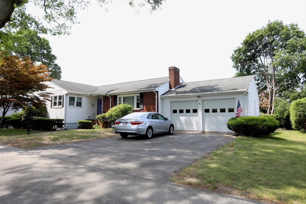47 Miles Dr, Quincy, MA 02169