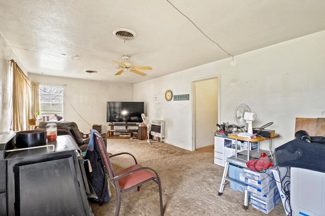 431 Harvey Lane, Denison, TX 75020