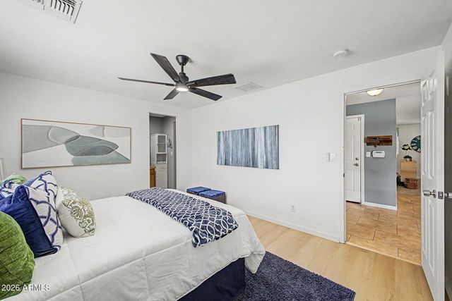 4035 E JOAN DE ARC Avenue, Phoenix, AZ 85032