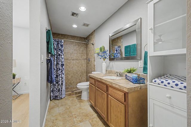 4035 E JOAN DE ARC Avenue, Phoenix, AZ 85032