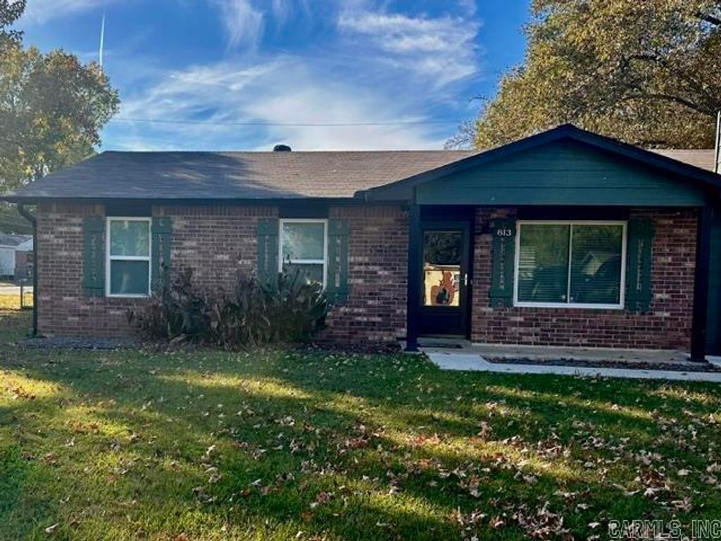 813 Lehman Drive, Jacksonville, AR 72076