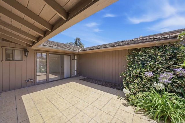 6137 Paseo Delicias, Rancho Santa Fe, CA 92067