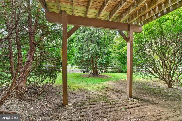 221 TALL PINES DR, West Chester, PA 19380