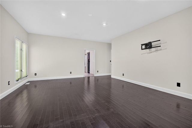 2400 Hunters Crossing Trail, Summerfield, NC 27358