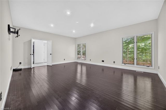2400 Hunters Crossing Trail, Summerfield, NC 27358
