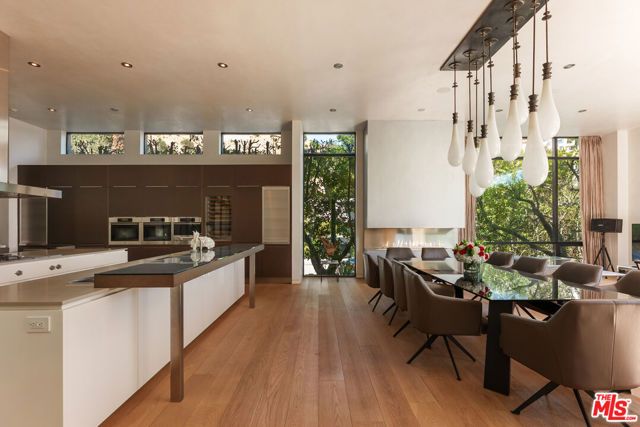 1859 N Doheny Drive, West Hollywood, CA 90069