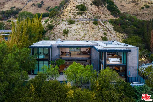 1859 N Doheny Drive, West Hollywood, CA 90069