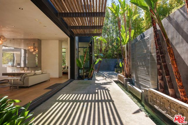 1859 N Doheny Drive, West Hollywood, CA 90069