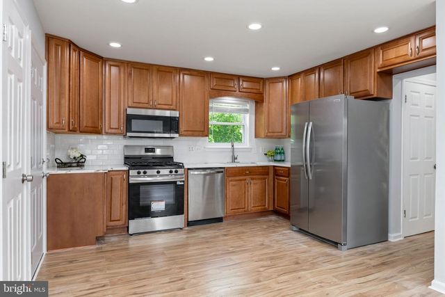 13391 PACKARD DR, Woodbridge, VA 22193