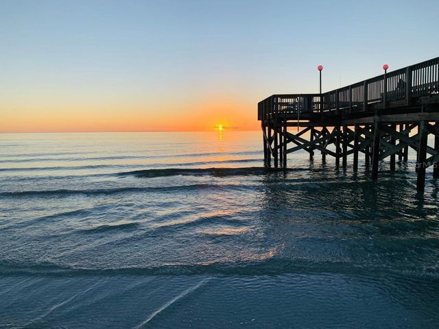 10 158TH AVENUE, Redington Beach, FL 33708