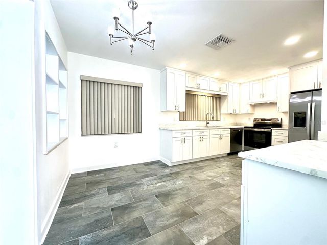 10 158TH AVENUE, Redington Beach, FL 33708