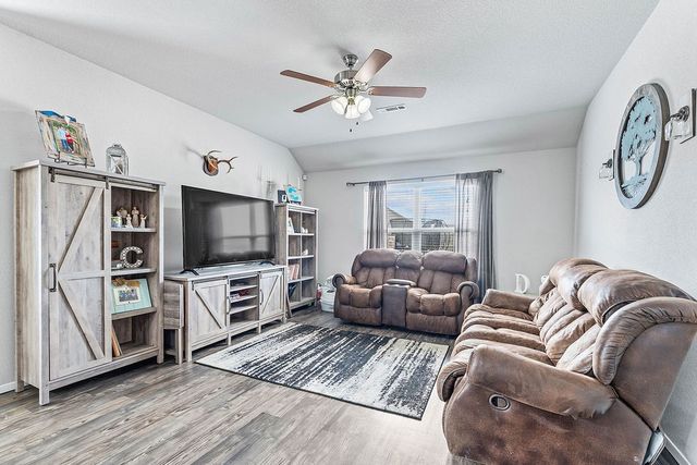 7408 Devonshire Avenue, Springdale, AR 72762