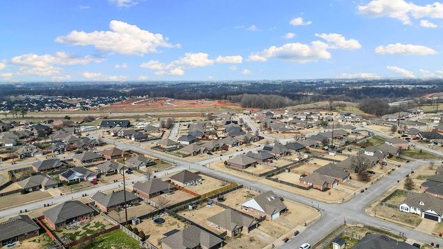 7408 Devonshire Avenue, Springdale, AR 72762