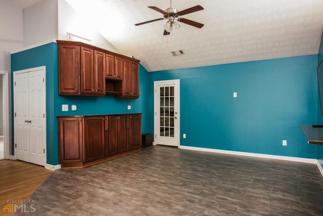 137 Bristol Woods Drive, Athens, GA 30606