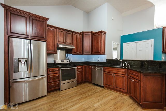 137 Bristol Woods Drive, Athens, GA 30606