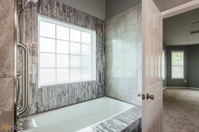 137 Bristol Woods Drive, Athens, GA 30606