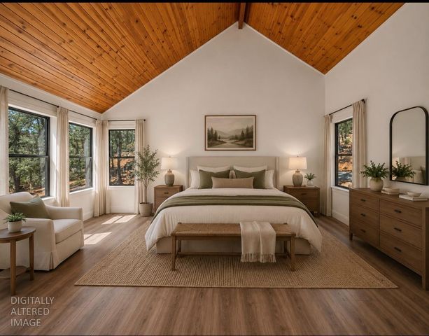 15880 Arrowhead Pl, Grass Valley, CA 95949