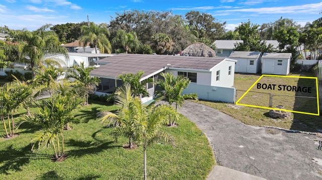 18975 SE Homewood Avenue, Jupiter, FL 33469
