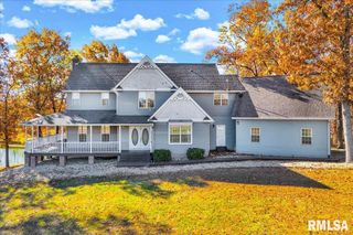 20915 N BLUE RIDGE Road, Chillicothe, IL 61523