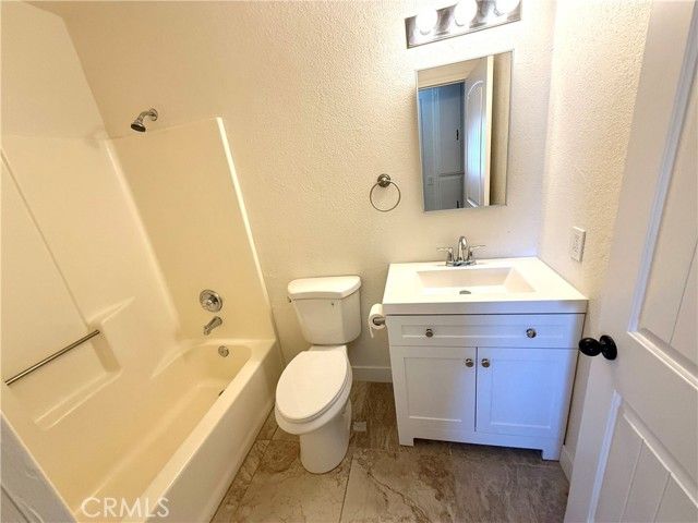 1011 Manzanita, Barstow, CA 92311