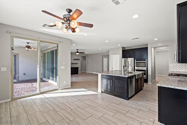 5424 Kamilla Raen Street, North Las Vegas, NV 89031