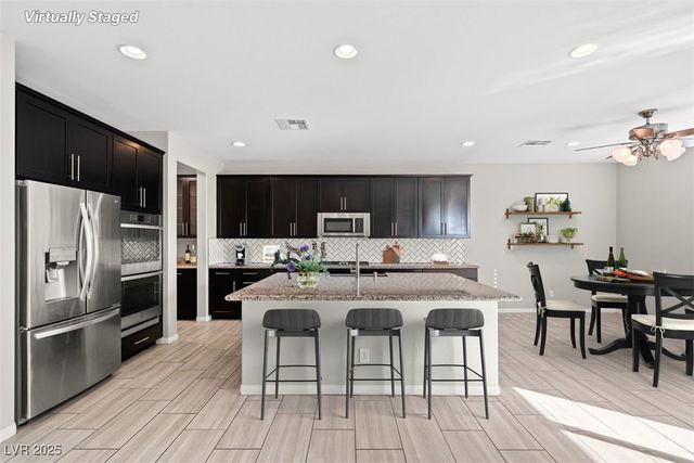 5424 Kamilla Raen Street, North Las Vegas, NV 89031