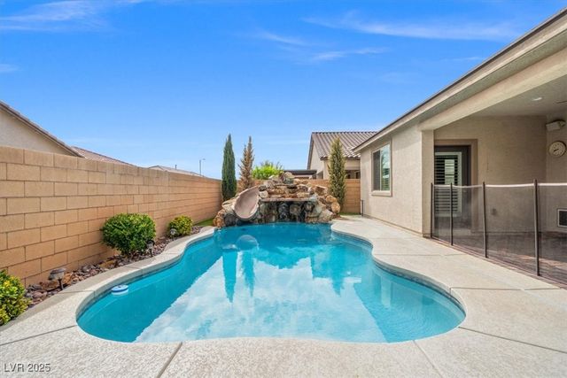 5424 Kamilla Raen Street, North Las Vegas, NV 89031