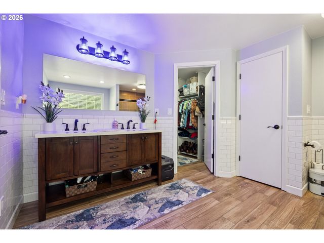 345 Sw 207TH Ave, Beaverton, OR 97006