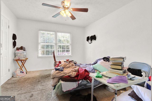 2122 Colonial Oak Way, Stone Mountain, GA 30087