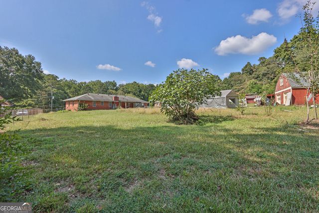2122 Colonial Oak Way, Stone Mountain, GA 30087