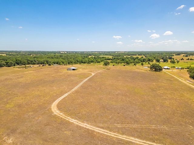 000 CR 326, Lexington, TX 78947