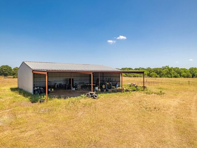 000 CR 326, Lexington, TX 78947