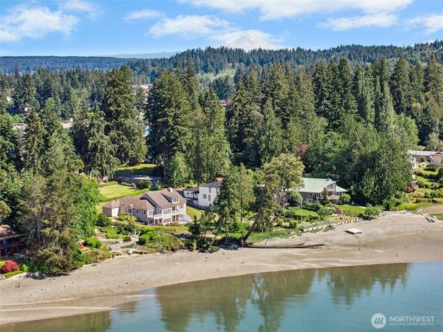 15809 Virginia Point Road NE, Poulsbo, WA 98370