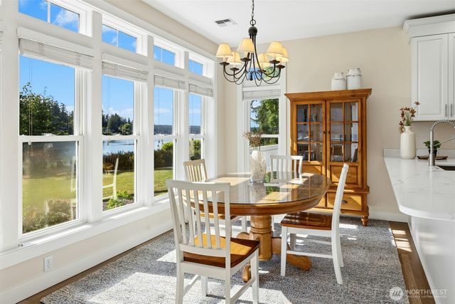 15809 Virginia Point Road NE, Poulsbo, WA 98370