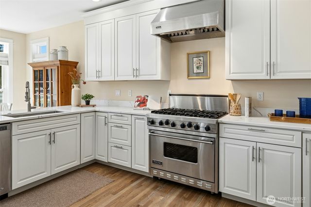 15809 Virginia Point Road NE, Poulsbo, WA 98370