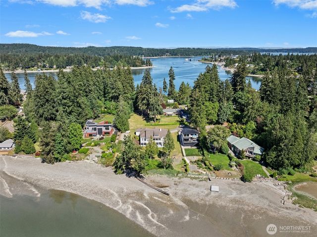 15809 Virginia Point Road NE, Poulsbo, WA 98370