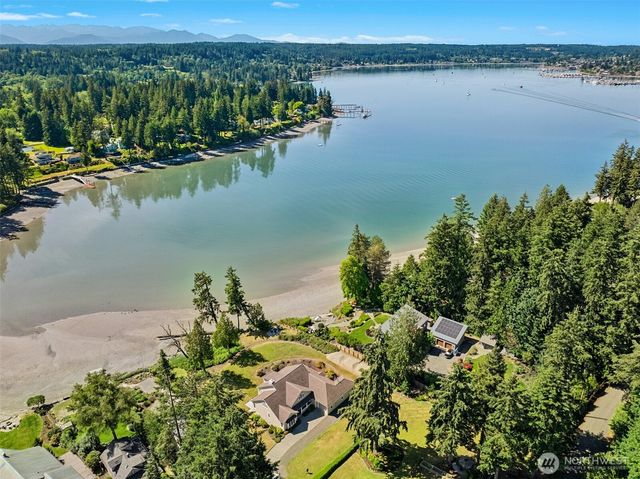 15809 Virginia Point Road NE, Poulsbo, WA 98370