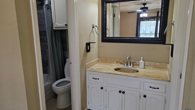 8116 President Dr, Baton Rouge, LA 70817