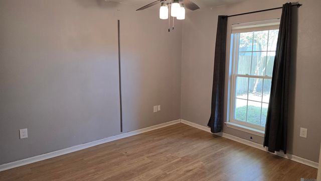 8116 President Dr, Baton Rouge, LA 70817