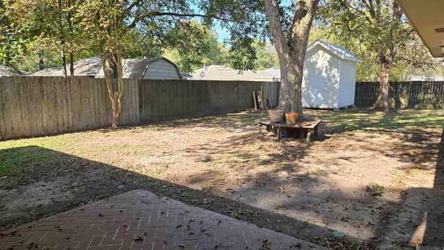 8116 President Dr, Baton Rouge, LA 70817