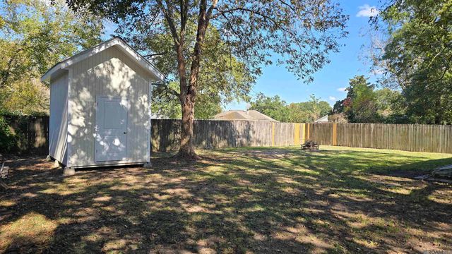8116 President Dr, Baton Rouge, LA 70817
