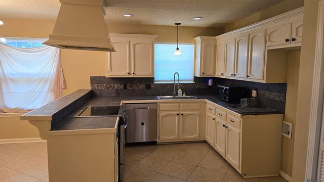 8116 President Dr, Baton Rouge, LA 70817