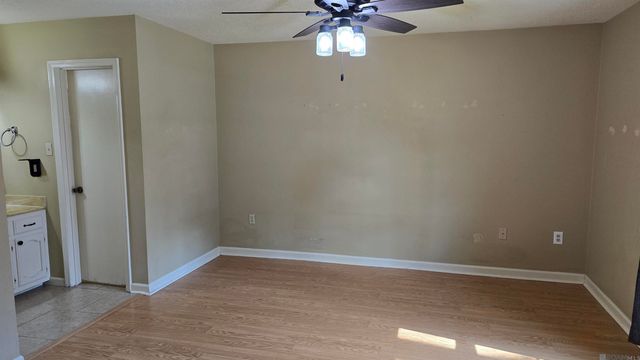 8116 President Dr, Baton Rouge, LA 70817