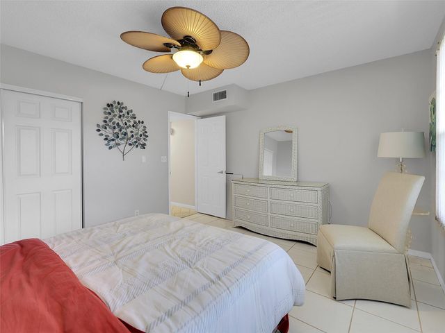 3005 Portofino Isle G4, Coconut Creek, FL 33066