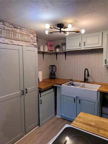 1290 83RD AVENUE N D, St Petersburg, FL 33702