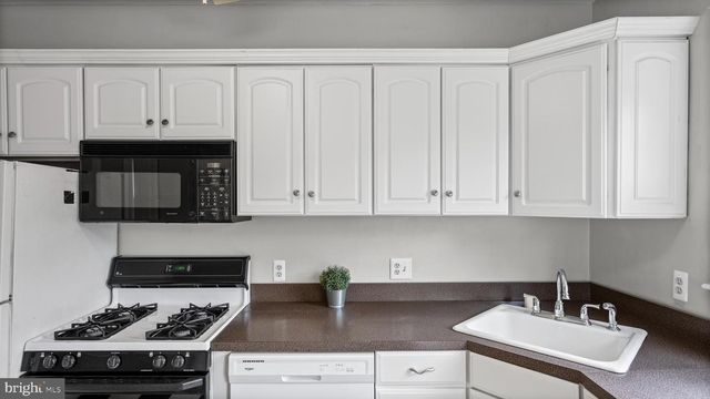 637 DEEPDENE RD, Baltimore, MD 21210